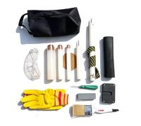 Kit di 13 pezzi con martello in rame, scagliatore a pressione, cuscinetto in pelle, occhiali di sicurezza, guanti e borsa per la conservazione, strumento di pietra e punta di freccia per principianti