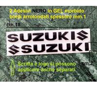Kit di 2 ADESIVI SUZUKI scritta MOTO carena 3D stemma gel resinati CROMATI 18 CM