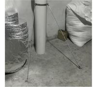 Kit di supporto per canna fumaria in acciaio inox, resistente al vento e alla neve, per un'installazione sicura del camino