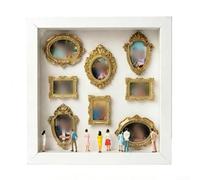 Kit fai da te a tema museo Shadow Box con 8 cornici coordinate e 10 figurine distintive per narrazione visiva curata (bianco)