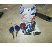 KIT IMPARIGLIO CHIAVI BLOCCHETTI FIAT 500 92-98 ORIGINALE FIAT 718210000