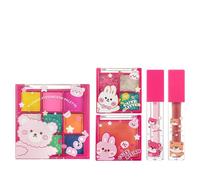 Kit per il trucco da donna: set completo di cosmetici che include di ombretti, rossetto e fard. Progettato come kit di trucco per adolescenti, per viaggiare