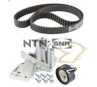 Kit pompa acqua e cinghia di distribuzione SNR KDP452.270 per V60 I 1.6 2010-