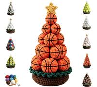 Kit uncinetto for albero di Natale con pallone sportivo, un progetto | Il design presenta singole sfere, lavorate all'uncinetto e imbottite con morbido cotone, impilate for formare(H)