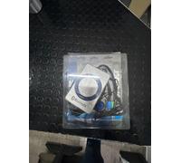 Kit Vivavoce Bluetooth Universale per Auto - Ricevitore + Microfono + Cablaggio