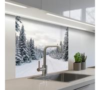 KitchenYeah© Paraschizzi Cucina Adesivo 80x80 cm Pannello Parete Paraspruzzi Pannelli Retro Strada - Neve - Foresta di conifere - Inverno - Avventuroso