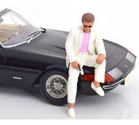 KK 1/18 ACTION FIGURE SUNNY SITTING FERRARI 365 GTB DAYTONA SPIDER MIAMI VICE