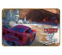 KNIOIL Cars 3 Driven to Win Game Poster Vintage Metal Tin Sign Logo Family Club Bar Cafe Camera da letto Decorazione artistica da parete Regalo 20,3 x 30,5 cm