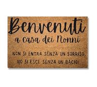 KOKO DOORMATS Zerbino ingresso casa in Fibra di Cocco “Benvenuti A Casa Dei Nonni” | Tappeto Ingresso Esterno con Base Antiscivolo in PVC | Design Simpatico da 40x60 cm per Porta d’Ingresso