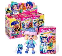 KOOKYLOOS Serie Holiday Yay! - Scatola con 6 bambole da collezione con accessori di moda, vestiti, scarpe e giocattoli, con 3 espressioni divertenti. Versione A