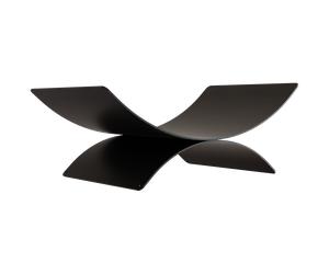 Kratki Cosacco nero che brucia il legno