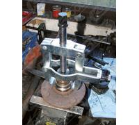 KS TOOLS Universal-Lagerring-Abzieher 2-armig Con Arco di Ferro, 90mm 700.1260