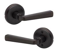 Kwikset Trafford - Maniglia per porta di passaggio interno, leva per porte di armadi e corridoi, maniglia reversibile non bloccabile, color bronzo veneziano, con protezione Microban