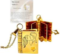 La collana a forma di libro Ti amo è una collana a forma di libro in argento regolabile, incisa con 6 pagine di informazioni, adatta alle donne, con aperto regolabile.