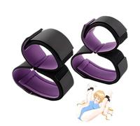 La combinazione di cosce e polsini viola, forma del corpo curva, comunicazione profonda e integrazione dei partner
