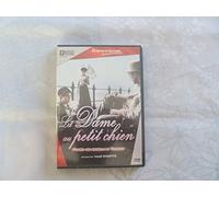 La dame au petit chien