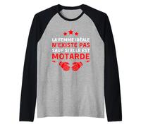 La Donna Ideale Non Esiste a Meno Che Non Sia Una Motociclista Maglia con Maniche Raglan