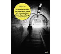 La morte è un tonfo secco dall'altra stanza e il rumore di una teiera che si infrange sul pavimento