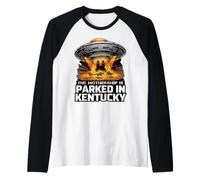 La Nave Madre parcheggiata nel Kentucky Maglia con Maniche Raglan