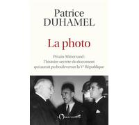 La photo: Pétain-Mitterrand : l’histoire secrète du document qui aurait pu bouleverser la Ve République