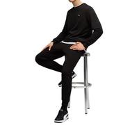 La Tuta Puma ESS Sweat Suit FL è il capo ideale per chi cerca comfort e stile...