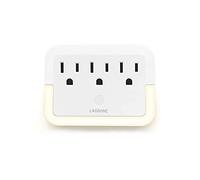 LAGIVINE Adattatore di presa da parete multipresa prolunga di uscita con sensore di luce, luce notturna calda per casa, ufficio, hotel, viaggi, colore bianco (confezione da 1)