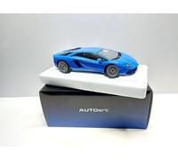 Lamborghini Aventador S Blu del 2017 - 1/18 Autoart 79134