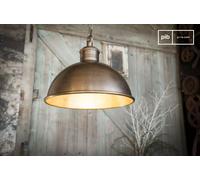 Lampada a sospensione in metallo cesellato Orient Express