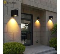 Lampada da parete a doppia testa a LED per esterni Lampada da parete impermeabile su e giù semicircolare quadrata per ingresso villa Corridoio Barden