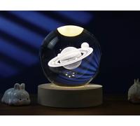 I-TOTAL®- Sfera di vetro 3D con LED RGB effetto sul soffitto, luce notturna per bambini, lampada da notte con base in legno, tema fantasy, decorazione in cristallo disegno (SATURNO)