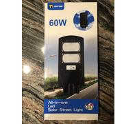 Lampione Solare Stradale a LED 60 Watt Con Crepuscolare