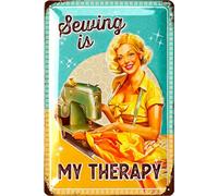 LANOLU Targa in metallo vintage con scritta "Sewing Is My Theraphy", decorativa, in metallo, 20,3 x 30,5 cm