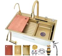 Lavello da Cucina A Cascata in Acciaio Inossidabile Nero Premium, Spaziosa Vasca Singola con Rubinetto Estraibile, Lavabicchieri, Cestello di Scarico E Kit di Drenaggio Nano RI, Gold#a, 75x50cm