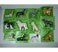 LC2 Lot 12 chiens en résine 6 à 10 cm de haut bouledogue français dobermann whip