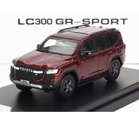 LCD 1/64 TOYOTA LAND CRUISER LC300 GR SPORT 2022 ROSSO MODELLINO AUTO STATICO