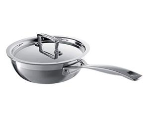 LE CREUSET Padella dello Chef con Manico e Maniglia in Acciaio Inox Interno Antiaderente, Diameter 24 cm, Compatibile con Tutte Le Fonti di Calore (Induzione Inclusa), 96201424001000