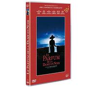 Le Parfum De La Dame En Noir