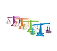 Learning Resources Set da 4 bilance a Due Piatti impilabili Trasparenti liquidi e Solidi, Bilancia per Bambini Facile da Montare, Base Contenitore salvaspazio, Bilancia per la Classe