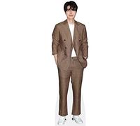 Lee Dong-Wook (Brown Suit) a grandezza naturale
