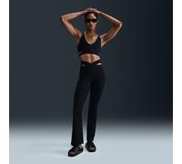 Nike Training - Zenvy - Pantaloni a zampa a vita alta in tessuto Dri-FIT nero a coste con cut-out L