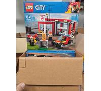 LEGO 77943 - Set di base per caserme dei pompieri