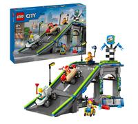 Lego city 60460 nessun limite: gara sulla pista a rampe, giocattolo con 2 modelli di auto e 4 minifigure, giochi bambini 6+