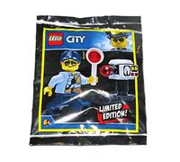 LEGO City Police Woman Minifigure Foil Pack Set 951910 (Insaccato)