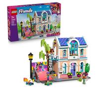 LEGO Friends Casa della Famiglia di Liann - Giocattolo in Miniatura da Costruire con Giardino, 4 Mini Bamboline, Animale Axolotl, Gecko e Accessori - Regalo di Compleanno per Bambine da 7 Anni - 42687