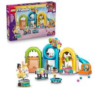 LEGO Friends Parco giochi al coperto 42686 | Giochi creativi per bambine da 7 anni, con 3 mini bamboline, scivolo, piscina di palline, giostra, idea regalo, 668 pezzi