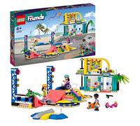 LEGO Friends Skate Park, Set con Rampa da Skateboard, Giochi per Bambine e Bambini dai 6 Anni con Personaggi 2023, Monopattino e Sedia a Rotelle 41751