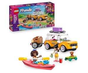 LEGO Friends Viaggio in Auto con il Cucciolo - Macchina Giocattolo con Rimorchio, 2 Mini Bamboline, Cane, Kayak e Accessori tra cui Skateboard e Pattini a Rotelle - Set per Bambine da 6 Anni - 42659