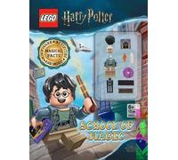 Lego Harry Potter: School of Magic (Tascabile) Activity Book with Minifigure