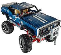 LEGO Technic 4x4 Crawler Exclusive Edition Set 41999 by LEGO