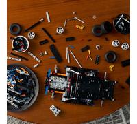 LEGO Technic Auto Dodge Charger R/T Fast and Furious - Kit Modellismo per Adulti - Set STEM da Collezione con Motore V8 e Sospensioni - Regalo Nostalgico per i Fan dei Film - 42231